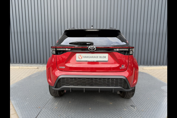 Toyota Yaris Cross 1.5 Hybrid 130 GR SPORT | Head-up display | Emotinal RED | 10 jr GARANTIE | Rijklaar!!