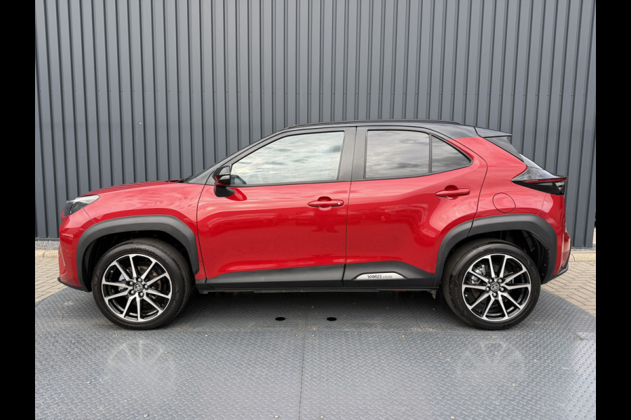 Toyota Yaris Cross 1.5 Hybrid 130 GR SPORT | Head-up display | Emotinal RED | 10 jr GARANTIE | Rijklaar!!