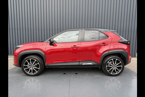 Toyota Yaris Cross 1.5 Hybrid 130 GR SPORT | Head-up display | Emotinal RED | 10 jr GARANTIE | Rijklaar!!