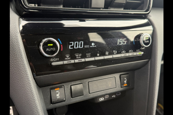 Toyota Yaris Cross 1.5 Hybrid 130 GR SPORT | Head-up display | Emotinal RED | 10 jr GARANTIE | Rijklaar!!