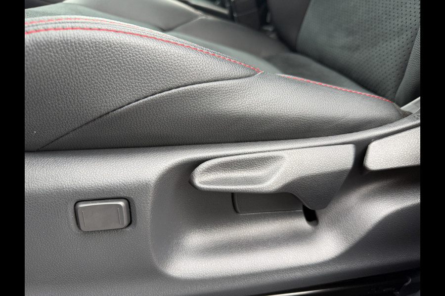 Toyota Yaris Cross 1.5 Hybrid 130 GR SPORT | Head-up display | Emotinal RED | 10 jr GARANTIE | Rijklaar!!