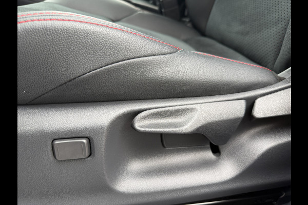 Toyota Yaris Cross 1.5 Hybrid 130 GR SPORT | Head-up display | Emotinal RED | 10 jr GARANTIE | Rijklaar!!