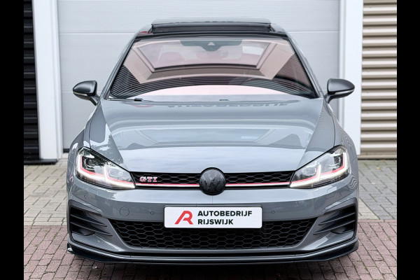 Volkswagen Golf 2.0 TSI GTI TCR Pano/Keyless/Camera