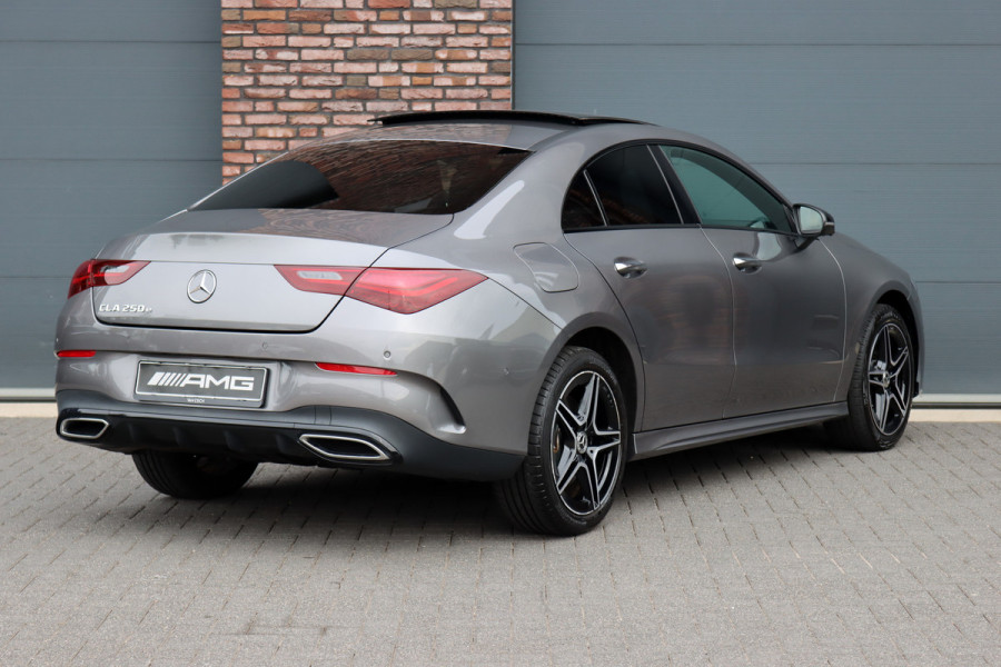 Mercedes-Benz CLA-Klasse 250 e AMG Line | Panoramadak | Distronic | Memory | HUD | Keyless Go | Multibeam LED | Augmented Reality | Advanced Sound System |