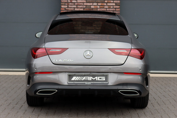 Mercedes-Benz CLA-Klasse 250 e AMG Line | Panoramadak | Distronic | Memory | HUD | Keyless Go | Multibeam LED | Augmented Reality | Advanced Sound System |