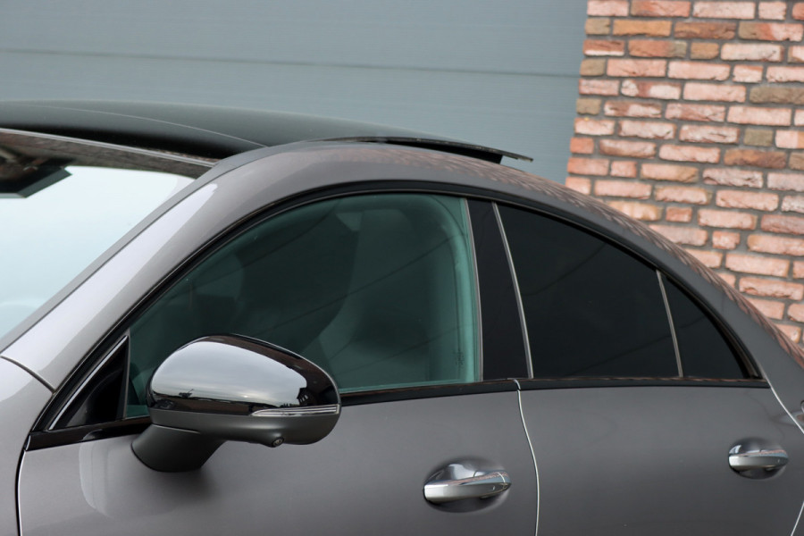Mercedes-Benz CLA-Klasse 250 e AMG Line | Panoramadak | Distronic | Memory | HUD | Keyless Go | Multibeam LED | Augmented Reality | Advanced Sound System |