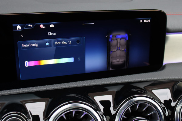 Mercedes-Benz CLA-Klasse 250 e AMG Line | Panoramadak | Distronic | Memory | HUD | Keyless Go | Multibeam LED | Augmented Reality | Advanced Sound System |