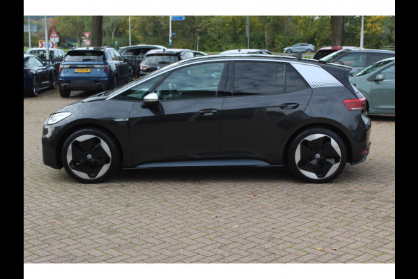 Volkswagen ID.3 First Max 58 kWh / Full option! / Panoramadak / Camera / Head-up / Keyless / 20'' / ACC / Dodehoek / Elektr. stoelen / Massage / Navigatie / Stuurverwarming