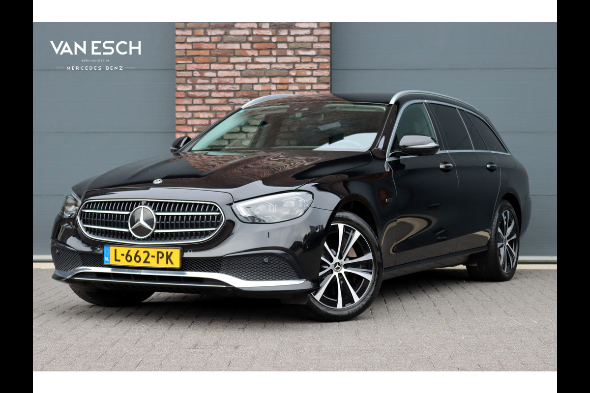 Mercedes-Benz E-Klasse Estate 300 e Business Solution Luxury | Trekhaak | Augmented Reality | Surround Camera | Keyless Go | Sfeerverlichting | Dodehoekassistent | Multibeam LED |