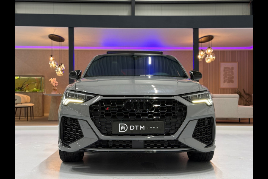 Audi RS Q3 Sportback 2.5 TFSI QUATTRO|Pano | Nardo Grey | Matrix LED | B&O | RS Sportstoelen | Keyless | Blindspot