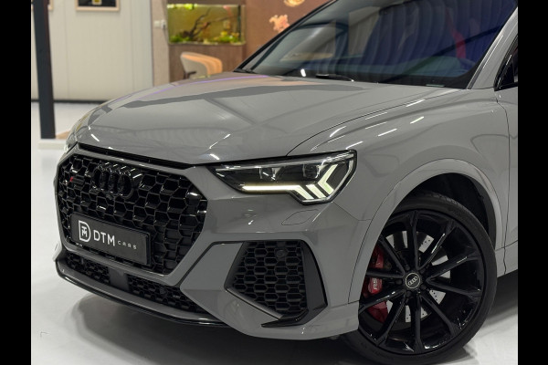 Audi RS Q3 Sportback 2.5 TFSI QUATTRO|Pano | Nardo Grey | Matrix LED | B&O | RS Sportstoelen | Keyless | Blindspot