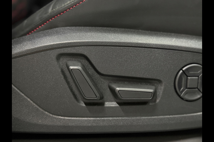 Audi RS Q3 Sportback 2.5 TFSI QUATTRO|Pano | Nardo Grey | Matrix LED | B&O | RS Sportstoelen | Keyless | Blindspot