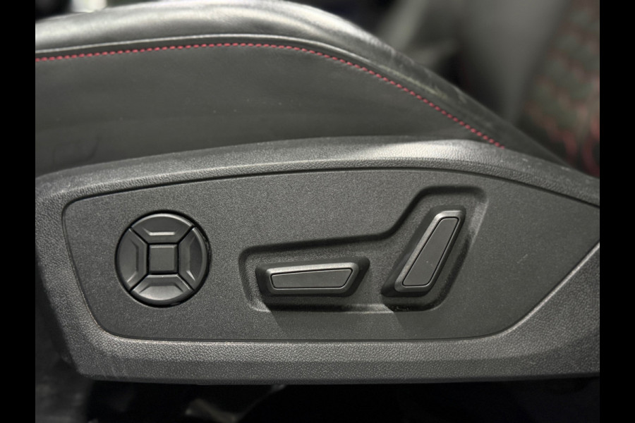 Audi RS Q3 Sportback 2.5 TFSI QUATTRO|Pano | Nardo Grey | Matrix LED | B&O | RS Sportstoelen | Keyless | Blindspot