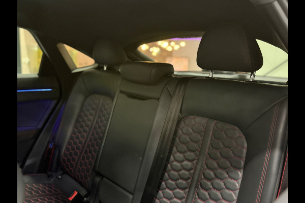 Audi RS Q3 Sportback 2.5 TFSI QUATTRO|Pano | Nardo Grey | Matrix LED | B&O | RS Sportstoelen | Keyless | Blindspot