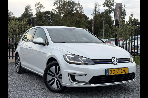 Volkswagen e-Golf e-Golf ✓SOH 85,18 %✓2e Eigenaar✓Carplay✓Navi✓Clima✓Cruise✓Pdc V+A✓136pk✓Lm velgen✓Bj 12-2018✓N.A.P✓Apk tot 10-2027