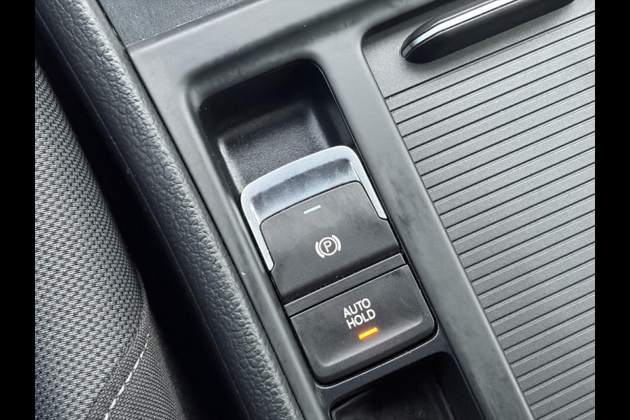 Volkswagen e-Golf e-Golf ✓SOH 85,18 %✓2e Eigenaar✓Carplay✓Navi✓Clima✓Cruise✓Pdc V+A✓136pk✓Lm velgen✓Bj 12-2018✓N.A.P✓Apk tot 10-2027