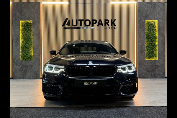 BMW 5 Serie 520i M-Sport|SERVICE-INCLUSIVE|PANO|MEMORY|NAP|SFEERVERLICHTING|STOELVENTILATIE|DISPLAY-KEY|