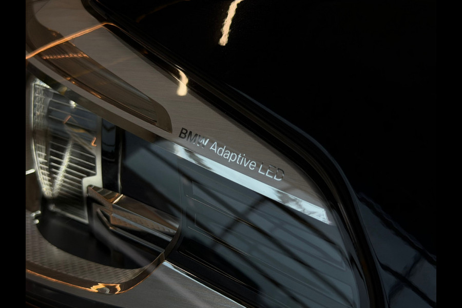 BMW 5 Serie 520i M-Sport|SERVICE-INCLUSIVE|PANO|MEMORY|NAP|SFEERVERLICHTING|STOELVENTILATIE|DISPLAY-KEY|