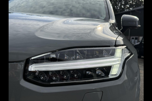 Volvo XC90 Volvo XC90 T8 Plug-in Hybrid ULTIMATE Bright VAN:54.900,- VOOR: 52.877,- UW HERFSTVOORDEEL:2.023,-| SOH 100%| 7 PERSOONS| HARMAN KARDON| 360 CAMERA| ELEK. TREKHAAK|  PANO| ACHTERBANK VERWARMD| HUD| PILOT ASSIST| VOLVO DEALER ONDERHOUDEN|