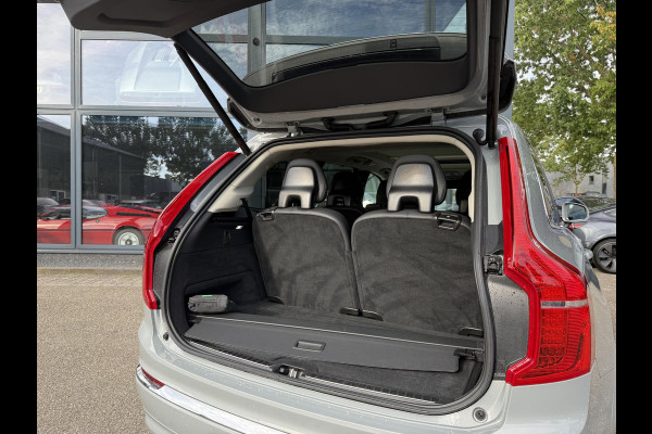 Volvo XC90 Volvo XC90 T8 Plug-in Hybrid ULTIMATE Bright VAN:54.900,- VOOR: 52.877,- UW HERFSTVOORDEEL:2.023,-| SOH 100%| 7 PERSOONS| HARMAN KARDON| 360 CAMERA| ELEK. TREKHAAK|  PANO| ACHTERBANK VERWARMD| HUD| PILOT ASSIST| VOLVO DEALER ONDERHOUDEN|