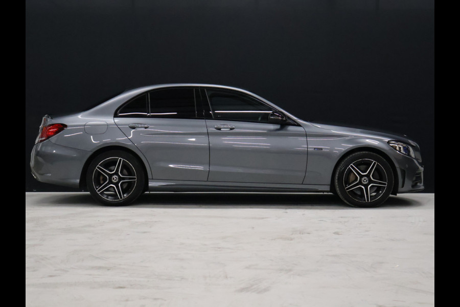 Mercedes-Benz C-Klasse 300 e AMG Limited [DIGITAL DASHBOARD, GROOT NAVIGATIE, APPLE CARPLAY, ANDROID, ELEK. VERSTELBARE SPORTSTOELEN, CAMERA V+A, STOELVERWARMING, CRUISE, CLIMATE, NIEUWSTAAT]