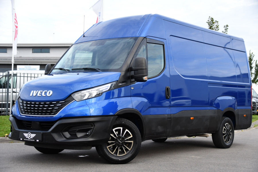 Iveco Daily 35C14V 2.3 352 H2 PB Edition Adaptieve Cruise, Camera, LED, Automaat, Clima, 3500kg Trekgewicht, Multimedia, Uniek!