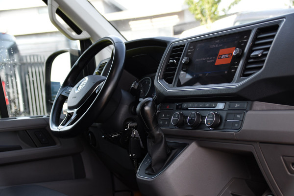 Volkswagen Crafter 35 2.0 TDI L3H2 Highline PB Edition Cruise, Camera, Carplay, LED, 177pk, Automaat, Multimedia, Stoelverwarming, Uniek!