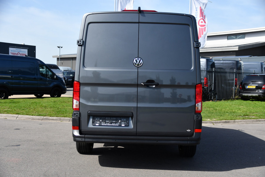 Volkswagen Crafter 35 2.0 TDI L3H2 Highline PB Edition Cruise, Camera, Carplay, LED, 177pk, Automaat, Multimedia, Stoelverwarming, Uniek!