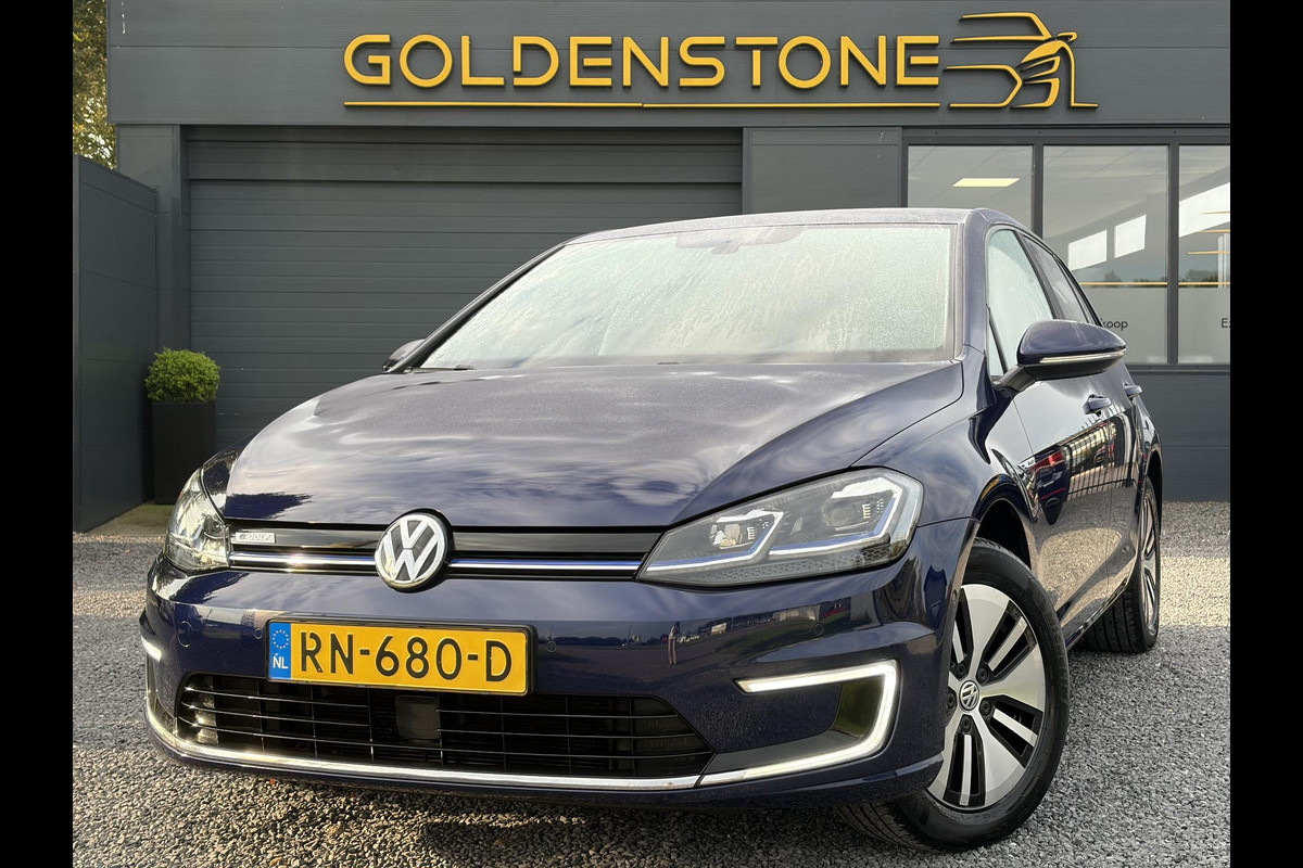 Volkswagen e-Golf e-Golf ✓SOH 88.57%✓Carplay✓Navi✓Leder✓Clima✓Cruise✓Pdc V+A✓LED✓16'' Lm velgen✓N.A.P✓Apk tot 02-2027