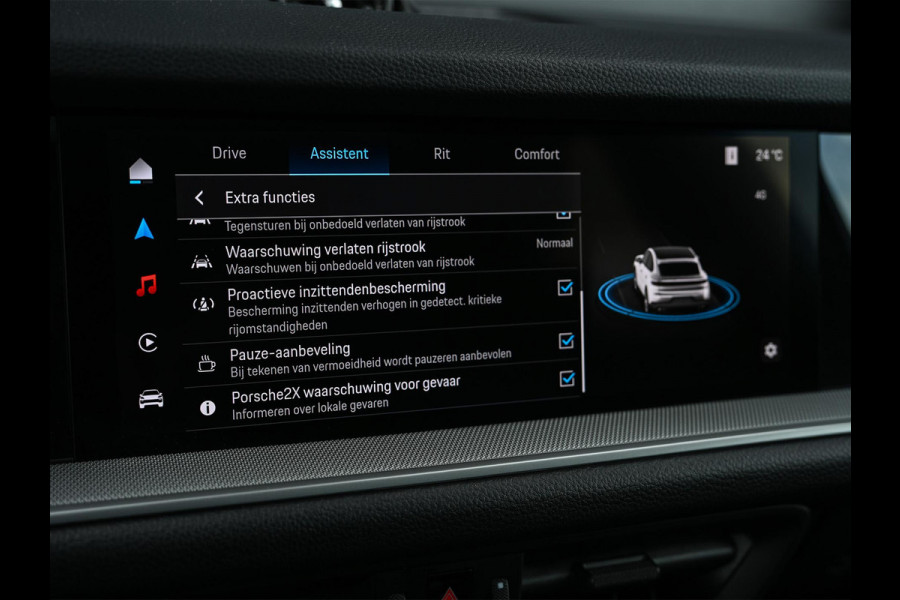 Porsche Cayenne Coupé 3.0 E-Hybrid | Panoramadak | NL-Auto | Dealeronderhouden | Sport Chrono | Bose | Memory Seats | Stoelverwarming + Ventilatie | Luchtvering | Stuurverwaming | Trekhaak |