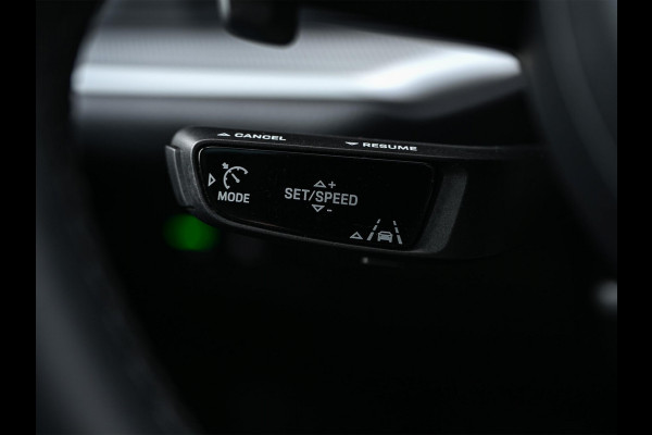 Porsche Cayenne Coupé 3.0 E-Hybrid | Panoramadak | NL-Auto | Dealeronderhouden | Sport Chrono | Bose | Memory Seats | Stoelverwarming + Ventilatie | Luchtvering | Stuurverwaming | Trekhaak |