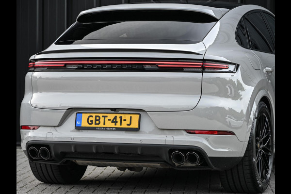Porsche Cayenne Coupé 3.0 E-Hybrid | Panoramadak | NL-Auto | Dealeronderhouden | Sport Chrono | Bose | Memory Seats | Stoelverwarming + Ventilatie | Luchtvering | Stuurverwaming | Trekhaak |