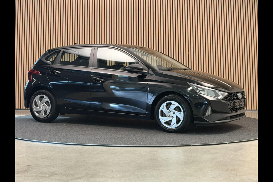 Hyundai i20 1.0 T-GDI 100PK Comfort | Carplay | Camera | Armsteun | Stoel- & Stuurverw. | Incl. garantie