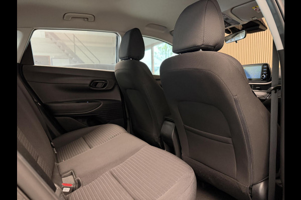 Hyundai i20 1.0 T-GDI 100PK Comfort | Carplay | Camera | Armsteun | Stoel- & Stuurverw. | Incl. garantie