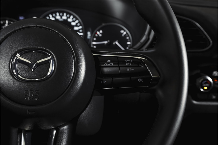 Mazda CX-30 2.0 e-SkyActiv-X 186 PK M Hybrid Nagisa Org. NL. | Adapt. Cruise | Trekhaak | Stoelverw. | PDC | Camera | NAV + App. Connect | ECC | Bose | Elek. Klep | LM 18" |
