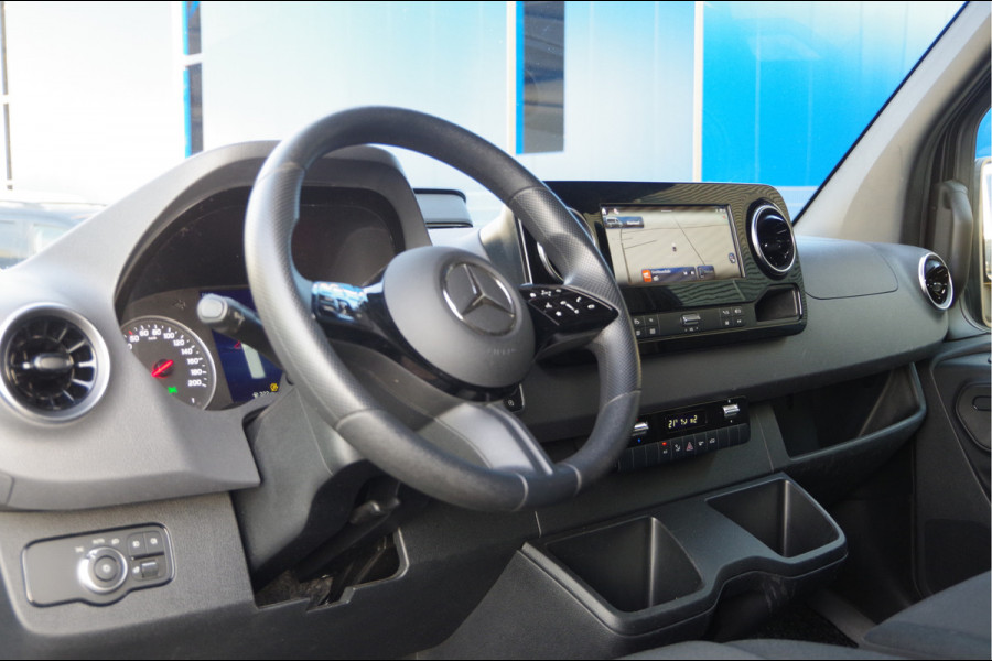 Mercedes-Benz Sprinter 317 1.9 CDI L2H2 3-ZITS, FACELIFT, AUT. LED, 3.5T TREKHAAK, CAMERA, NAVI, CRUISE, CLIMA, PARKEERSENSOREN