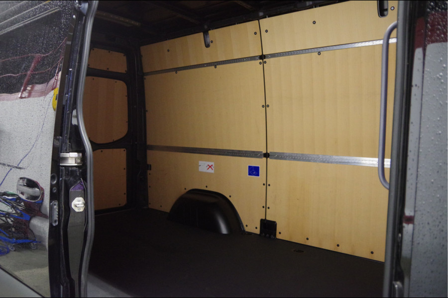 Mercedes-Benz Sprinter 317 1.9 CDI L2H2 3-ZITS, FACELIFT, AUT. LED, 3.5T TREKHAAK, CAMERA, NAVI, CRUISE, CLIMA, PARKEERSENSOREN