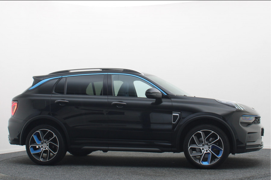 Lynk & Co 01 1.5 Plug-in Hybrid 360° Camera, Panoramadak, Zwarte hemel, ACC, Apple Carplay, Infinity Sound, DAB, 20''