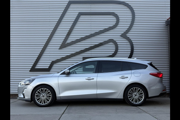 Ford FOCUS Wagon 1.0 EcoBoost Titanium Business 2e Eigenaar|Navi|Camera|Trekhaak|Clima|Stoelverwarming|PDC V+A|Carplay|APK tot 04-2027
