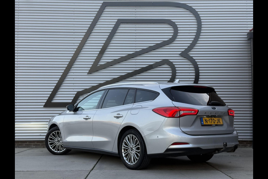 Ford FOCUS Wagon 1.0 EcoBoost Titanium Business 2e Eigenaar|Navi|Camera|Trekhaak|Clima|Stoelverwarming|PDC V+A|Carplay|APK tot 04-2027