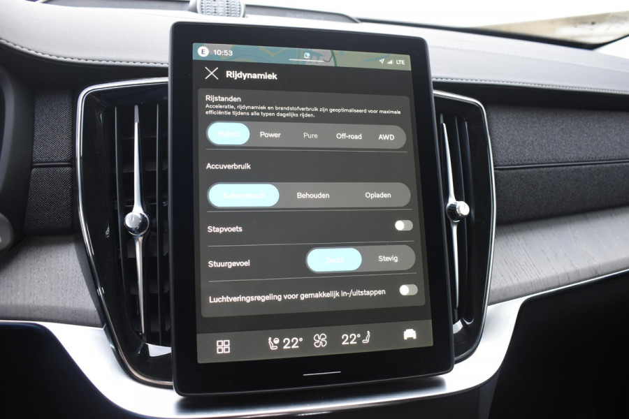 Volvo XC90 T8 455PK Plug-in hybrid AWD Ultra Dark / Bowers & Wilkins / Luchtvering / Head-Up Display / 360 Camera / Massagestoelen / Elektrisch bedienbare stoelen met geheugen / Stoelventilatie / Nappaleder / Elektrisch uitklapbare trekhaak