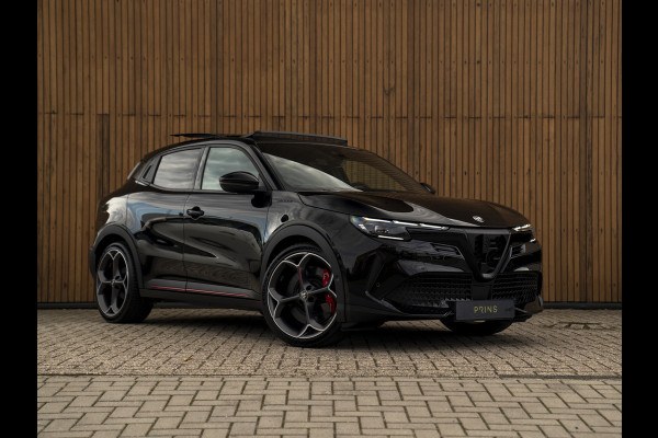 Alfa Romeo junior Elettrica Veloce 54 kWh | Corsa stoelen | Pano-dak | Techno Pack | Sport Pack