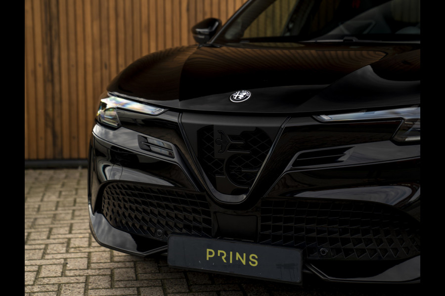 Alfa Romeo junior Elettrica Veloce 54 kWh | Corsa stoelen | Pano-dak | Techno Pack | Sport Pack