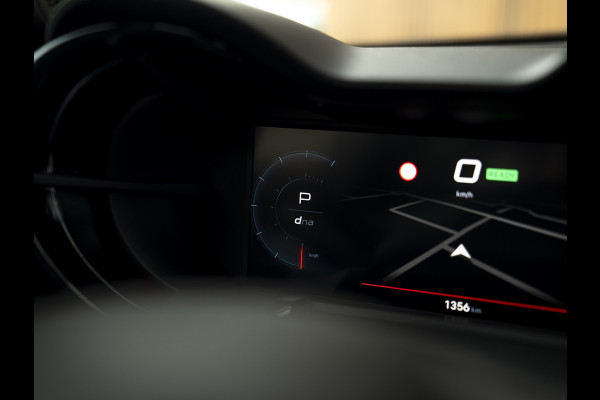 Alfa Romeo junior Elettrica Veloce 54 kWh | Corsa stoelen | Pano-dak | Techno Pack | Sport Pack