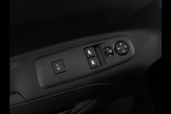 Opel Combo 1.5 BlueHDi 130pk L2 Automaat Apple Carplay / Android Auto Navigatie Trekhaak Airco Camera Cruise Control Parkeersensoren