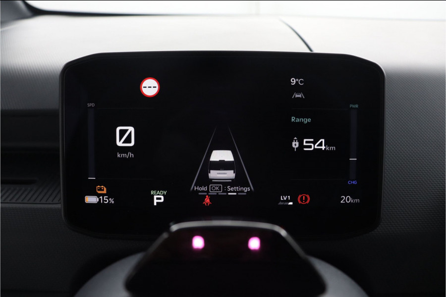 Kia PV5 Passenger Elite 71.2 kWh - 11kW 3-fase - 5 Zits - 360°-camera - Parkeersensoren, voor-, zij- en achterkant - 7 Jaar of 150.000 Fabrieksgarantie