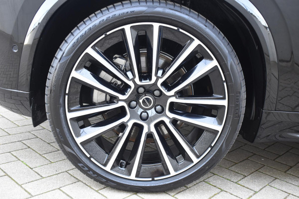 Volvo XC90 T8 455PK Plug-in hybrid AWD Ultra Dark / Bowers & Wilkins / Luchtvering / Head-Up Display / 360 Camera / Massagestoelen / Elektrisch bedienbare stoelen met geheugen / Stoelventilatie / Nappaleder / Elektrisch uitklapbare trekhaak