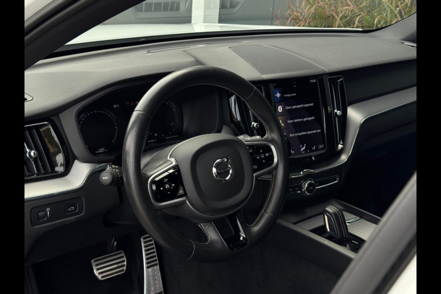 Volvo XC60 2.0 B5 AWD R-Design NAVI|LEDER|CAMERA|SPORTVELGEN