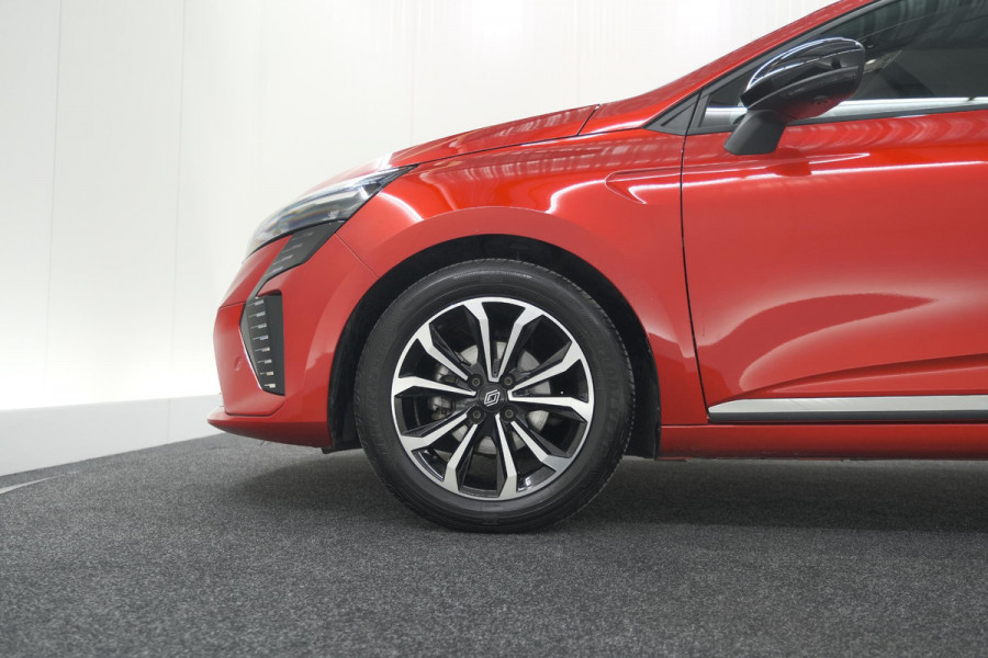 Renault Clio TCe 90 GPF Techno | 360 Camera | Adaptieve Cruise Control | 9.3 Inch Groot Scherm