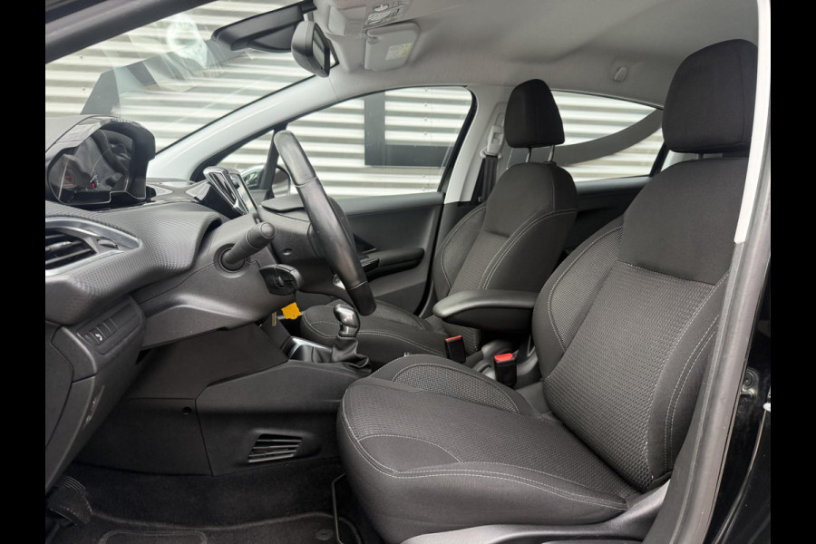 Peugeot 208 1.2 PureTech Blue Lease Executive 2e Eigenaar|Navi|Carplay|PDC|Clima|Cruise|Elek ramen|LM velgen|N.A.P|APK tot 07-2027